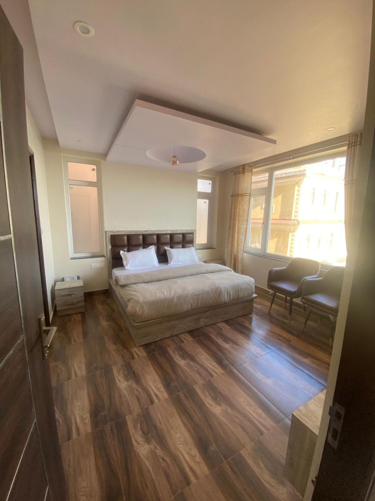 Harmony Heights Hotel Simlá Kültér fotó