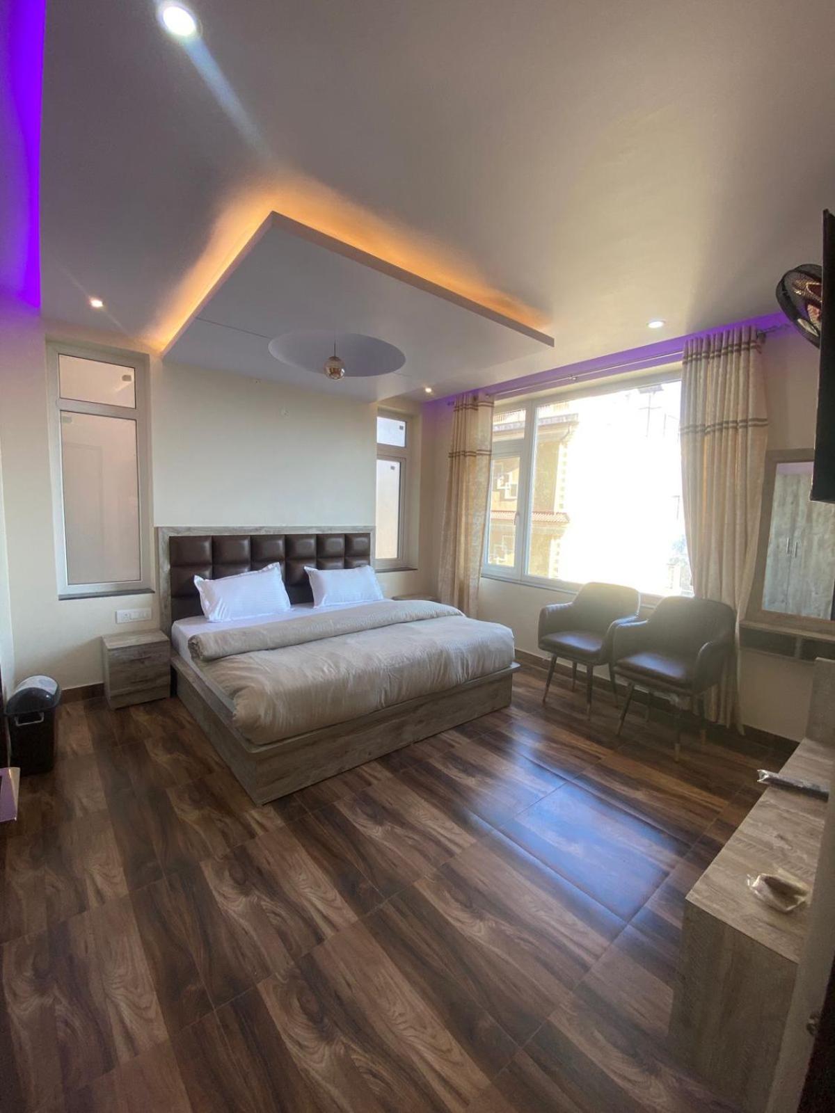 Harmony Heights Hotel Simlá Kültér fotó