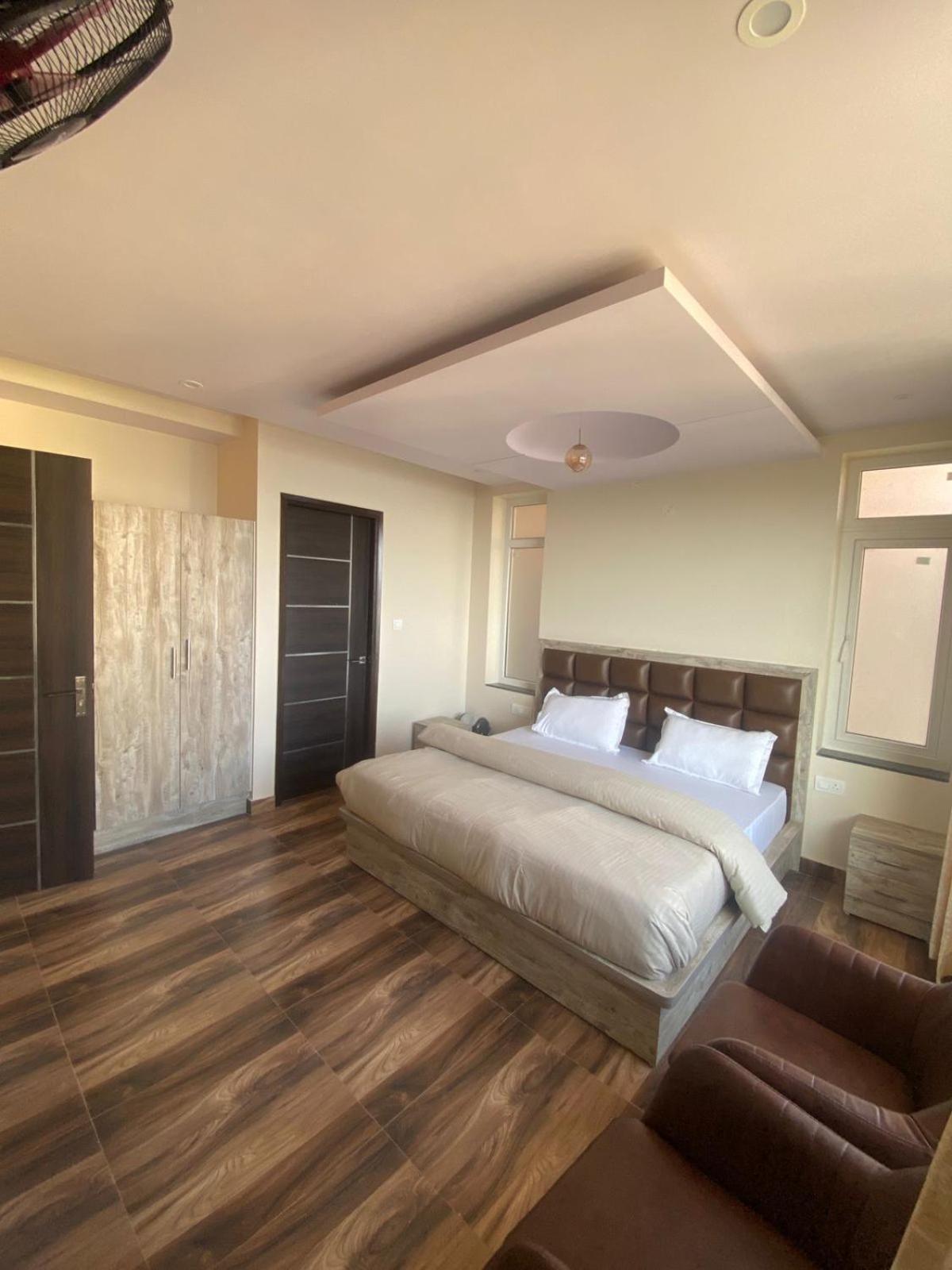 Harmony Heights Hotel Simlá Kültér fotó